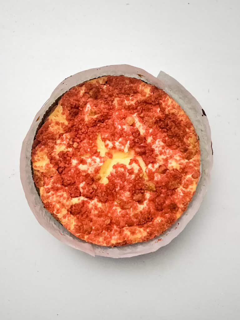 baked strawberry crunch cheesecake